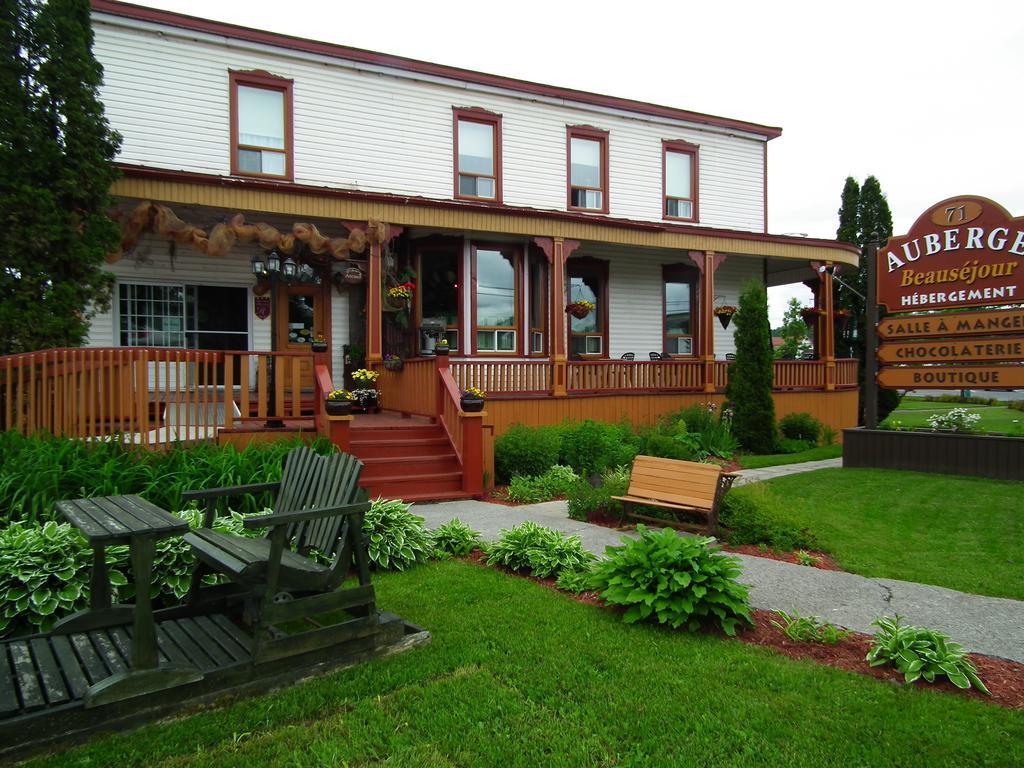 Auberge Beausejour Amqui Exterior foto